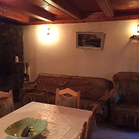 Casuta Paterau Cheia, Prahova Vakantiehuis